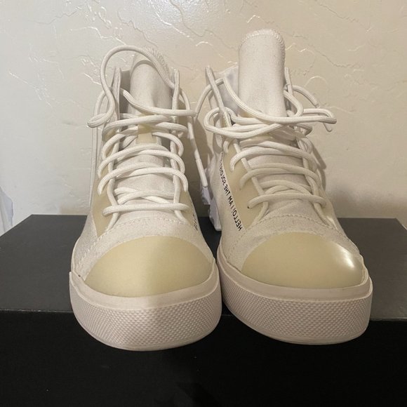 I AM THE SOLOIST Converse - Picture 5 of 5